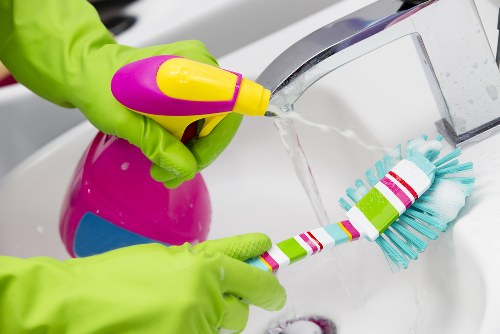 Low-moisture commercial carpet cleaning in Brompton workplace